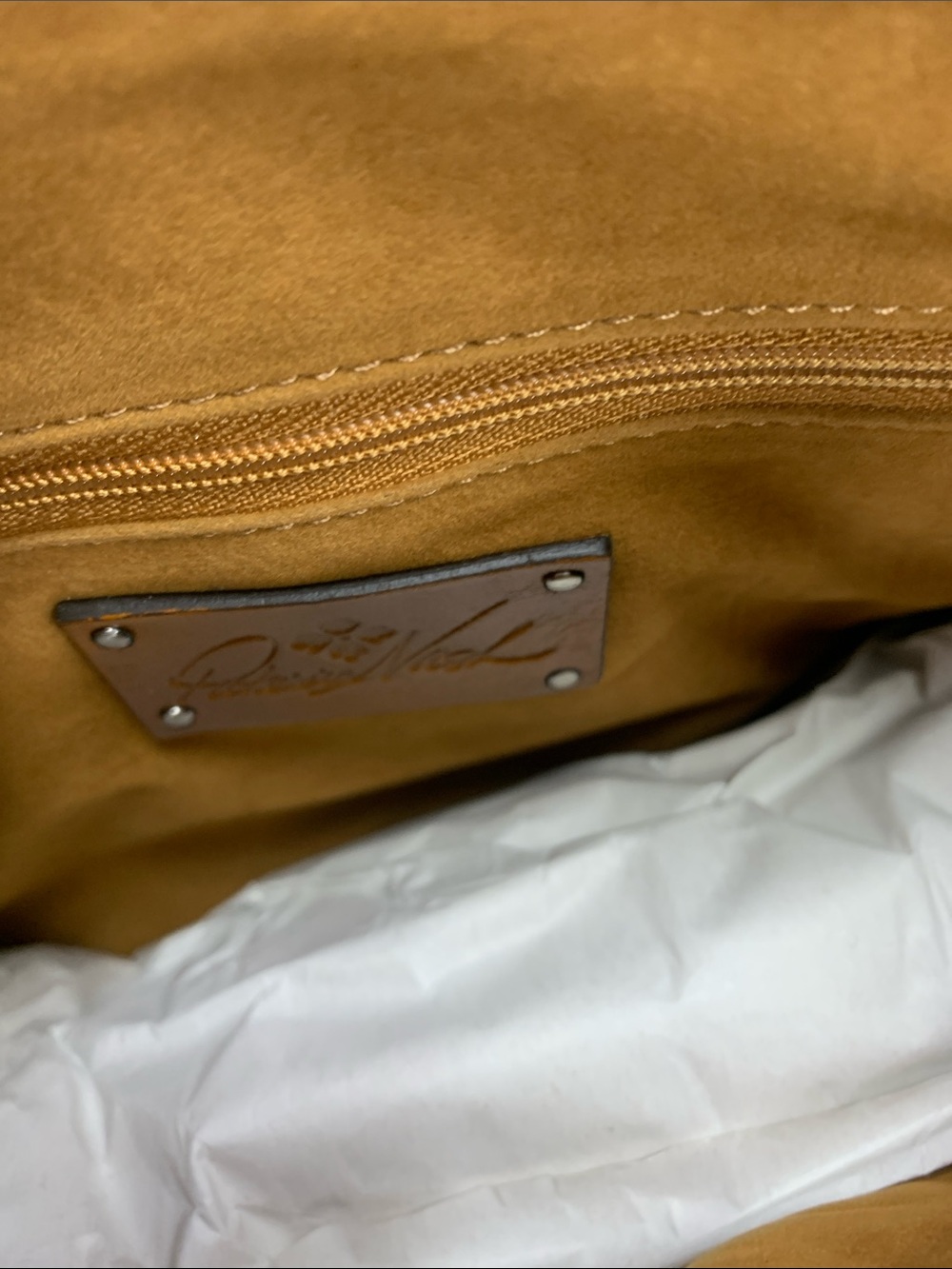 Patricia Nash Black Leather Crossbody Pouch - Picture 6 of 7